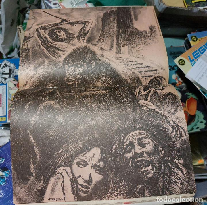 C&oacute;mics: VAMPUS. N.40. CONTIENE POSTER DE AURALE&Oacute;N. - Foto 2