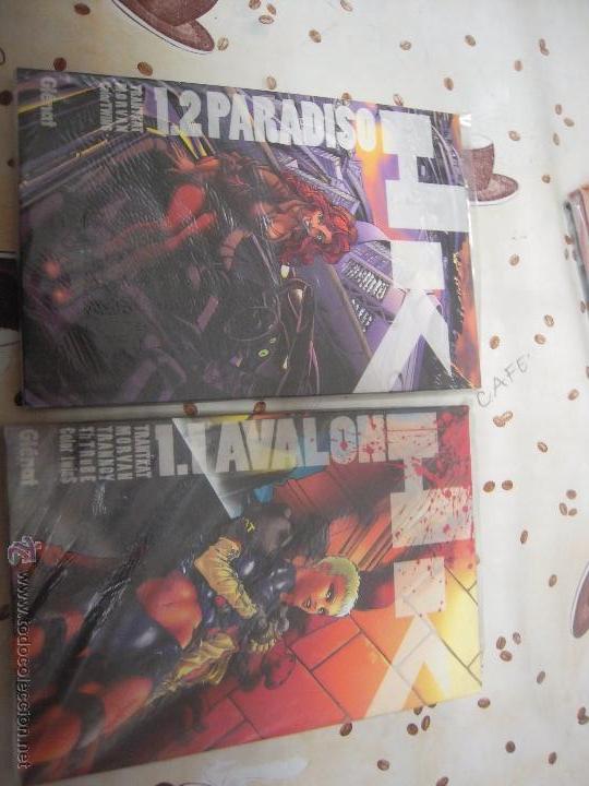 C&oacute;mics: H K 1.1 AVALON TOMOS 1 Y 2 - Foto 1