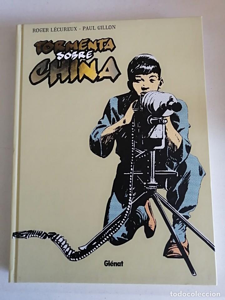 C&oacute;mics: TORMENTA SOBRE CHINA - Foto 1