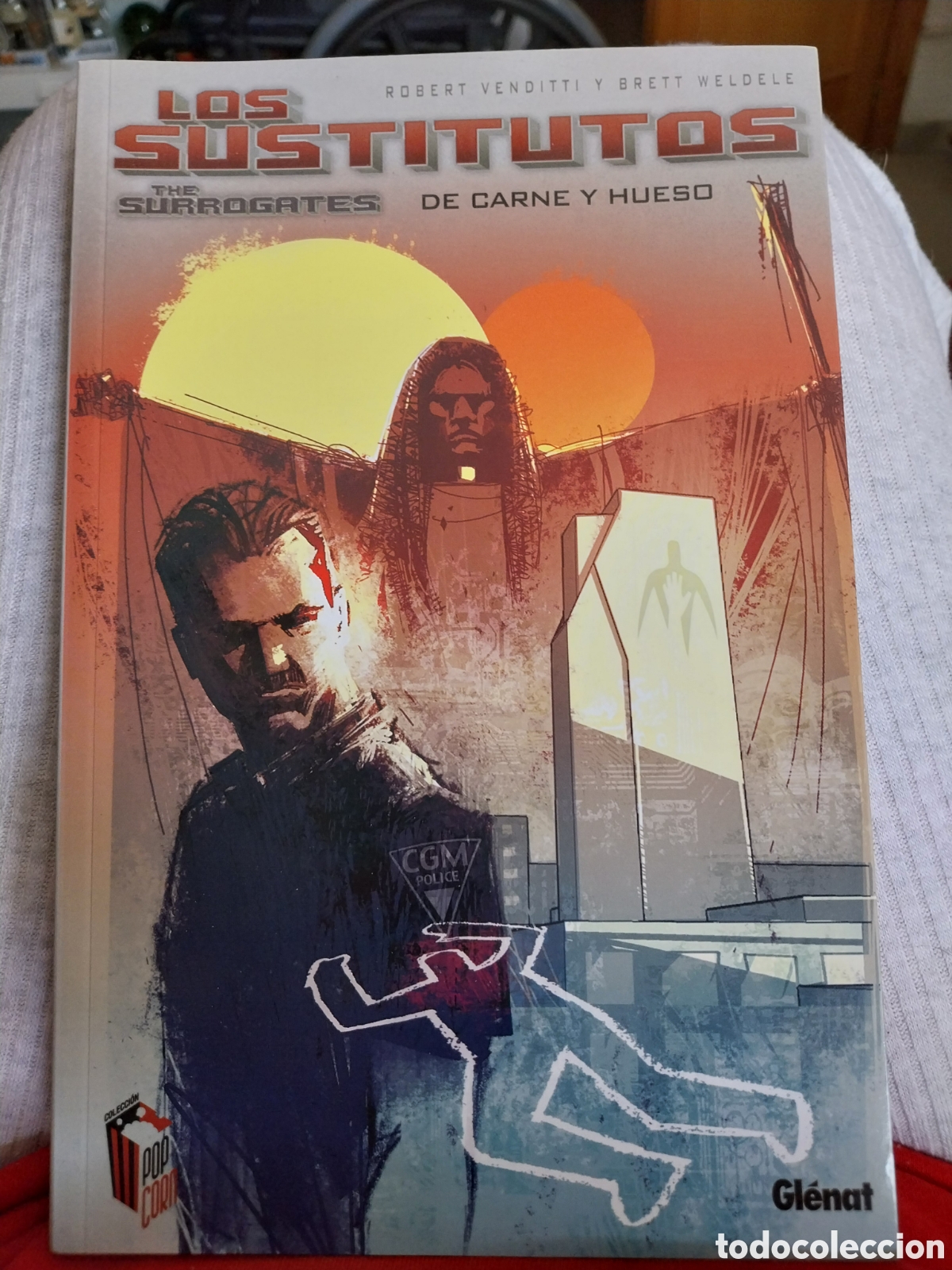 C&oacute;mics: Los Sustitutos. Tomo PRESTIGE - Foto 1