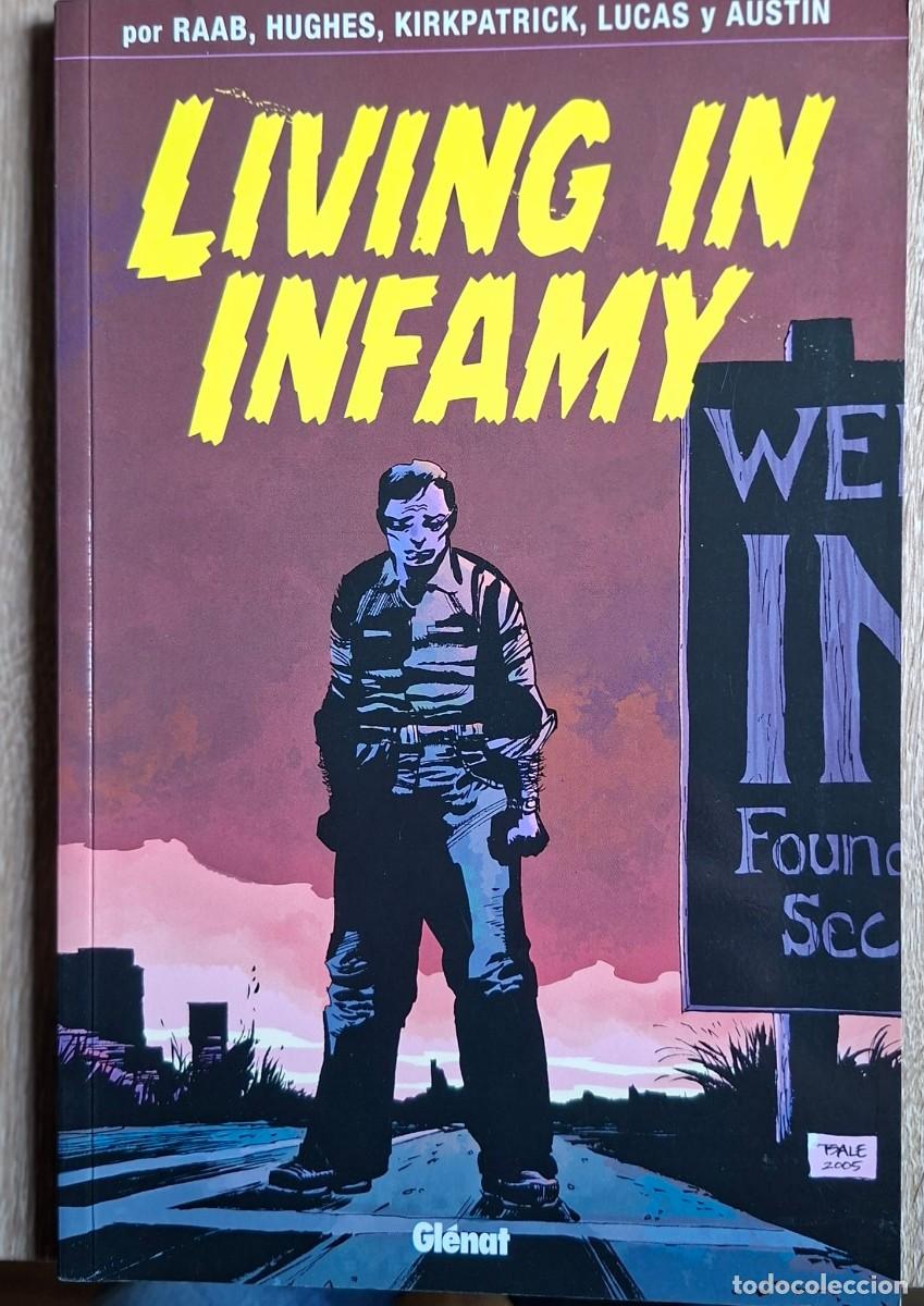 Comics: LIVING IN INFAMY. Ed. GLENAT