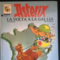 Cómics: ASTERIX EN LA VOLTA A LA GAL.LIA, EN CATALAN. Lote 135333382