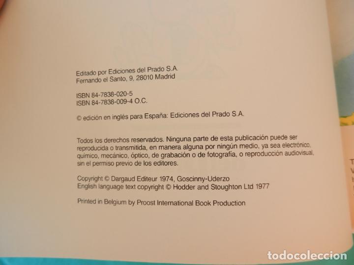 C&oacute;mics: ASTERIX AND CAESAR&acute;S GIFT - EDICIONES DEL PRADO 1977 - A6 - Foto 2