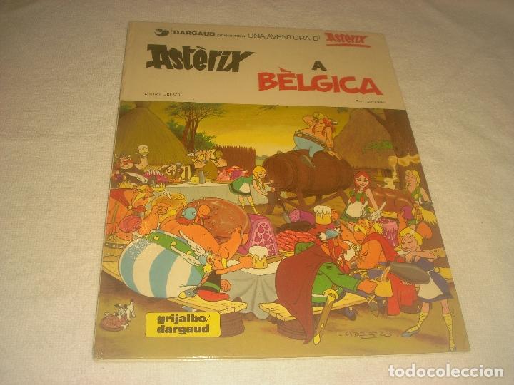 C&oacute;mics: ASTERIX A BELGICA 1982. EN CATALA. - Foto 1