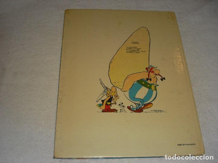 C&oacute;mics: ASTERIX A LINDIA 1987. EN CATALAN. - Foto 2