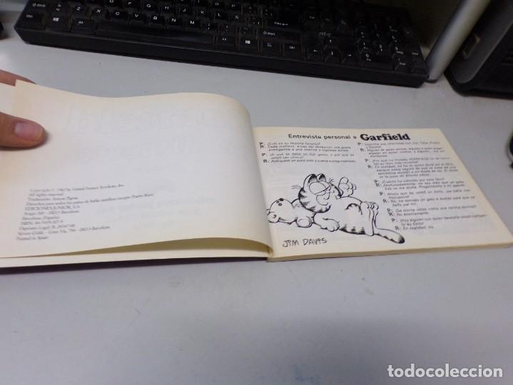 C&oacute;mics: ESTAMOS LIQUIDANDO. GARFIELD EDICIONES JUNIOR NUMERO 4 SE DIVIERTE REF 127 - Foto 3