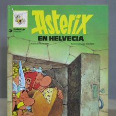Cómics: 1996.- ASTERIX. EN HELVECIA. Lote 352658184