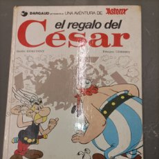Cómics: ASTÉRIX Y EL REGALO DEL CÉSAR. Lote 365907836