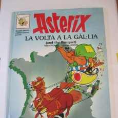 Cómics: ASTERIX ”LA VOLTA A LA GÀL·LIA” Nº 6 INGLES Y CATALAN. Lote 374603959