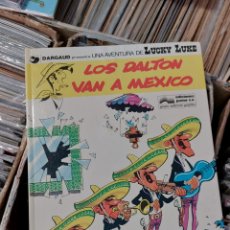 Cómics: LUCKY LUKE: LOS DALTON VAN A MÉXICO. Lote 401842244
