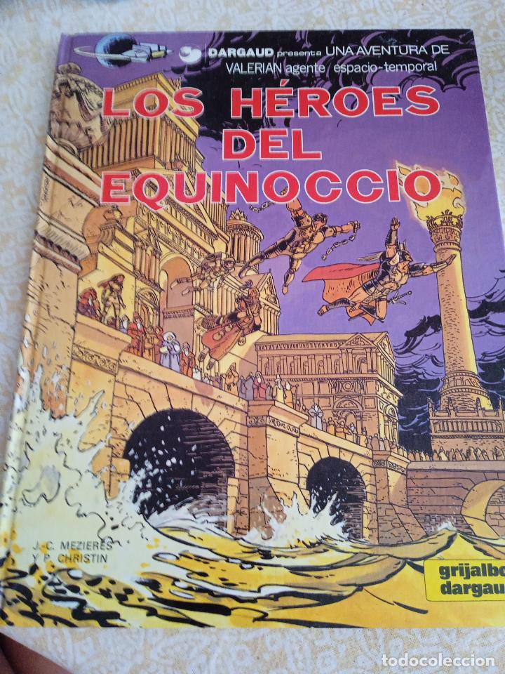 C&oacute;mics: Los h&eacute;roes del equinoccio - Foto 1