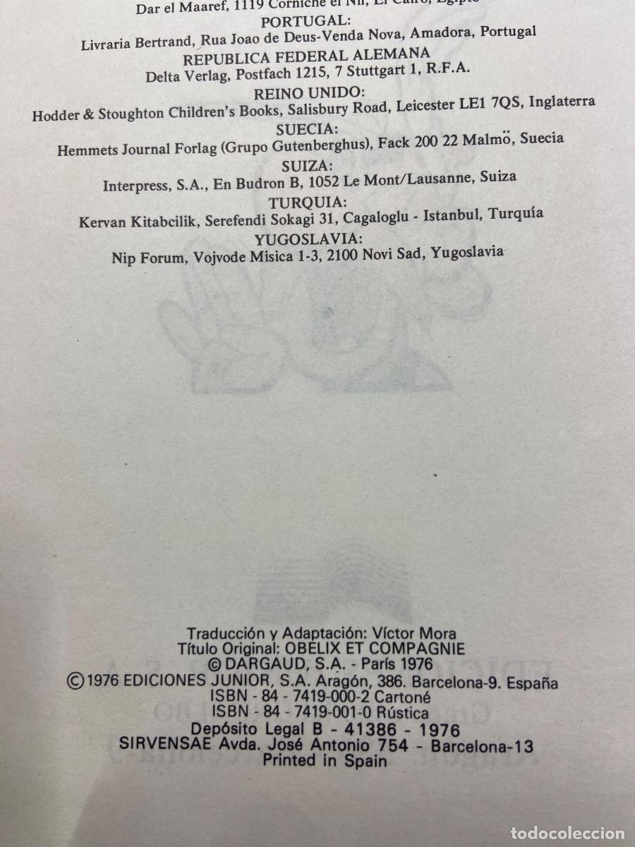 C&oacute;mics: Ast&eacute;rix. Ob&eacute;lix y compa&ntilde;&iacute;a. Ediciones Junior. 1976. - Foto 3