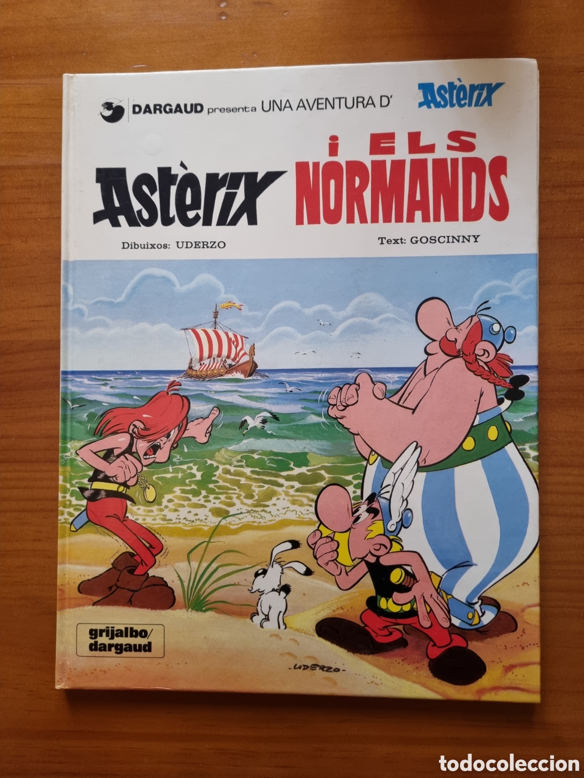 C&oacute;mics: Asterix i els normands. Catal&aacute;n - Foto 1