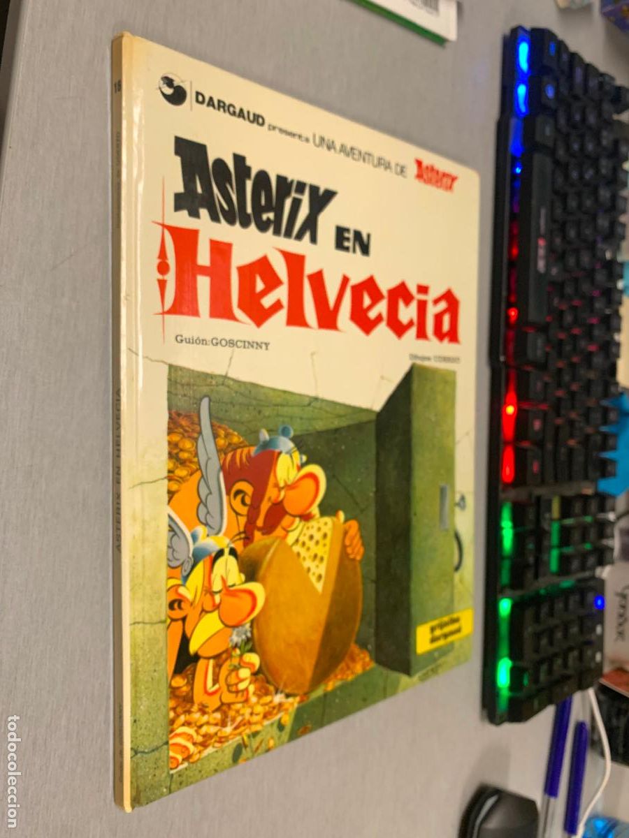 C&oacute;mics: AST&Eacute;RIX EN HELVECIA / GOSCINNY - UDERZO / GRIJALBO - DARGAUD 1985