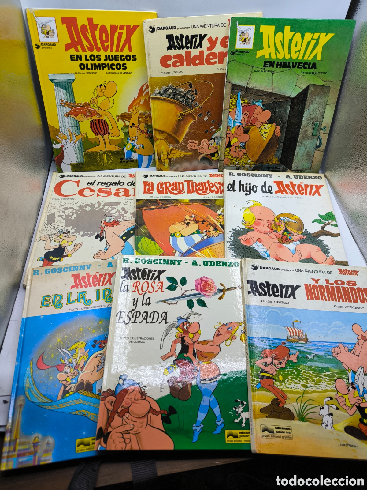 C&oacute;mics: 14 comics de Ast&eacute;rix diferentes ediciones