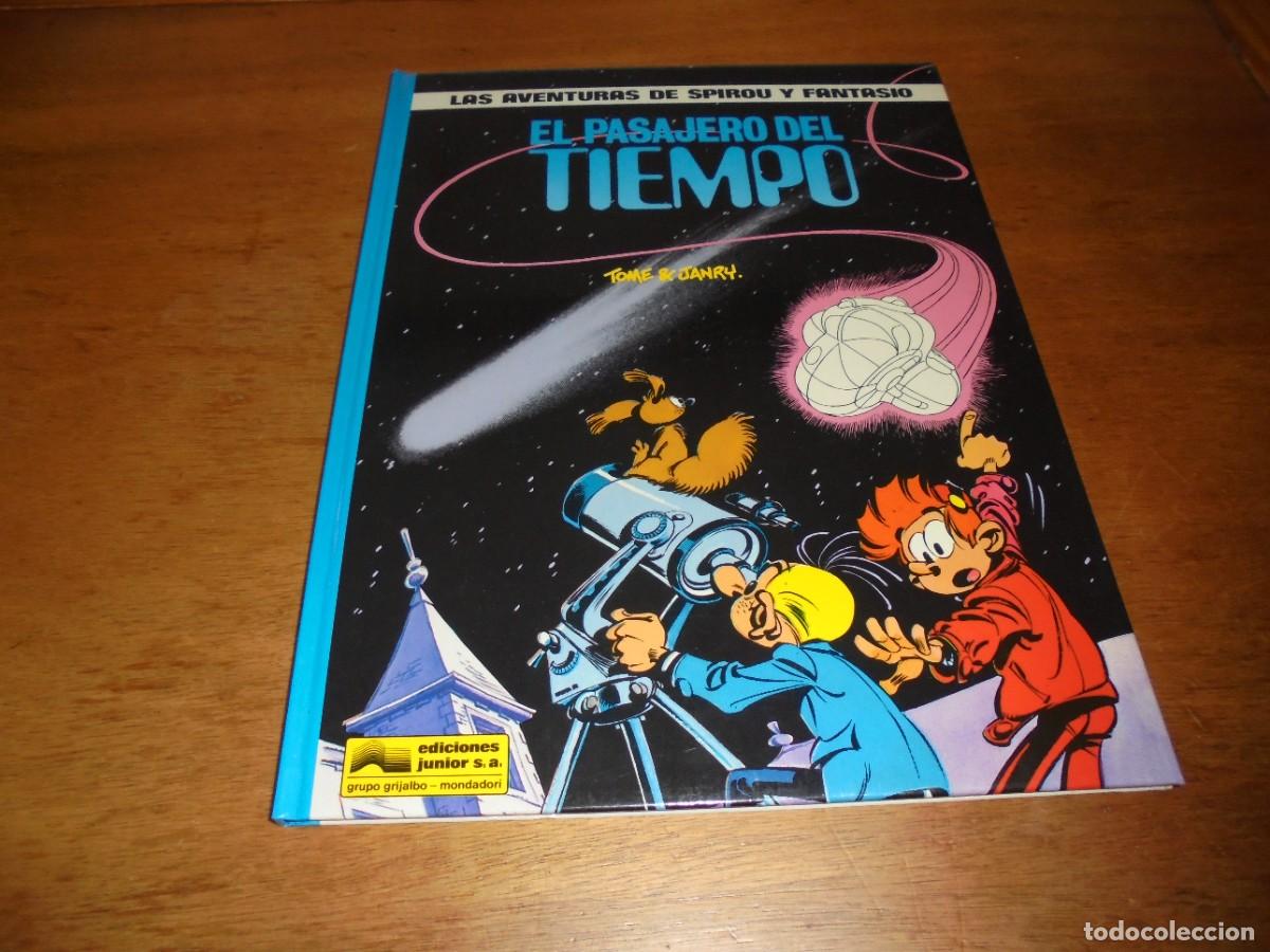 C&oacute;mics: LAS AVENTURAS DE SPIROU Y FANTASIO N&ordm; 22 EL PASAJERO DEL TIEMPO. GRIJALBO 1990. TAPA DURA, LOMO AZUL