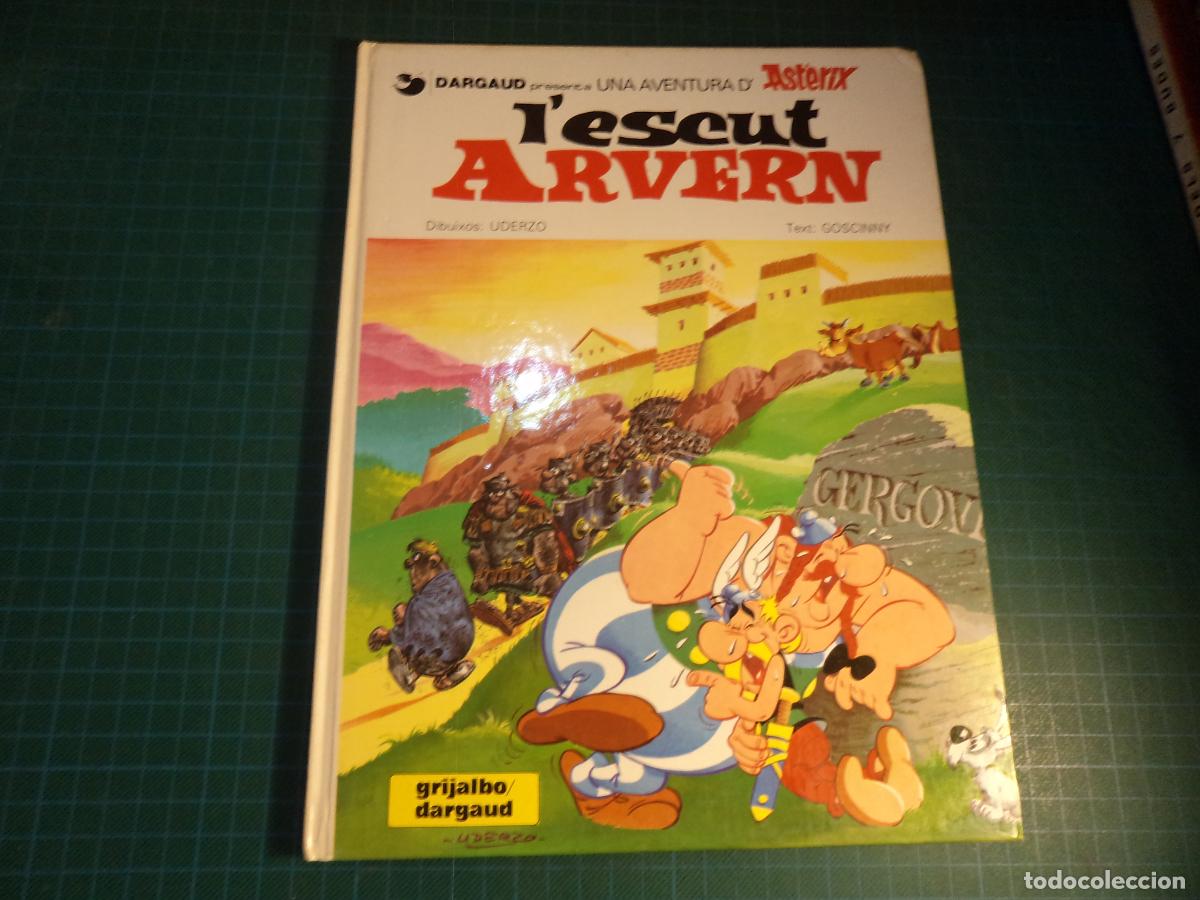 C&oacute;mics: Asterix. L'escut Arvern. Grijalbo. En catalan.