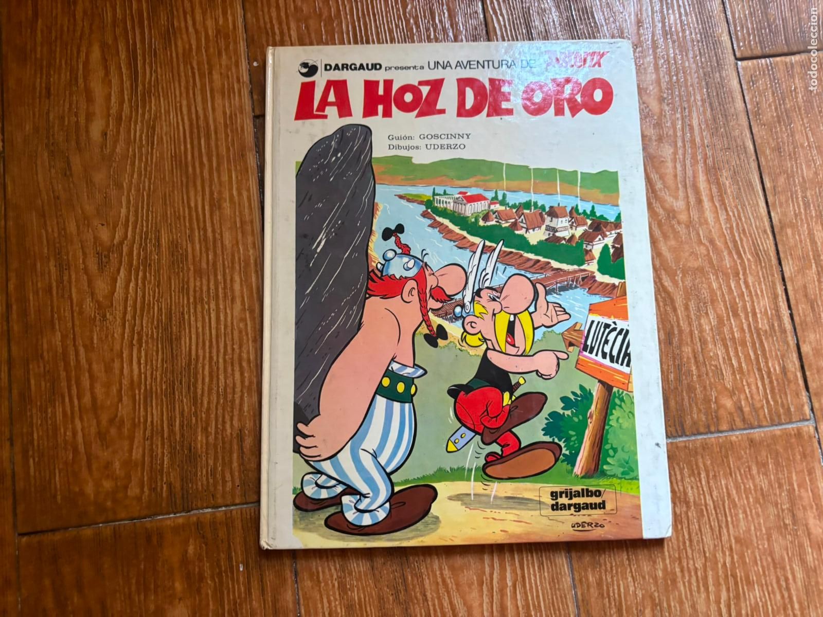 Comics: ASTERIX 3 - LA HOZ DE ORO EDITORIAL GRIJALBO TAPA DURA