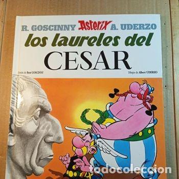 C&oacute;mics: COMIC DE ASTERIX EN LOS LAURELES DEL CESAR DEL A&Ntilde;O 2001