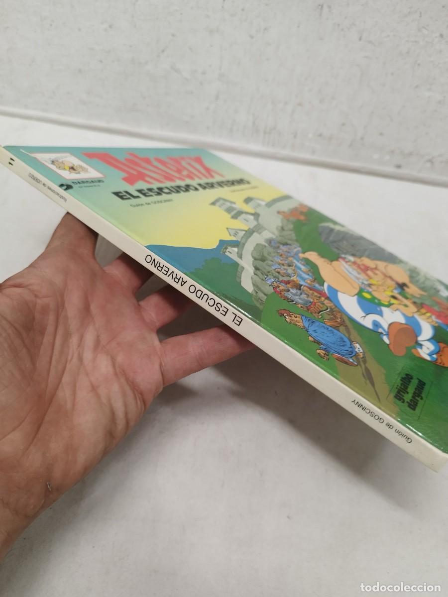 C&oacute;mics: Comic Asterix el escudo arverno 1989. - Foto 2