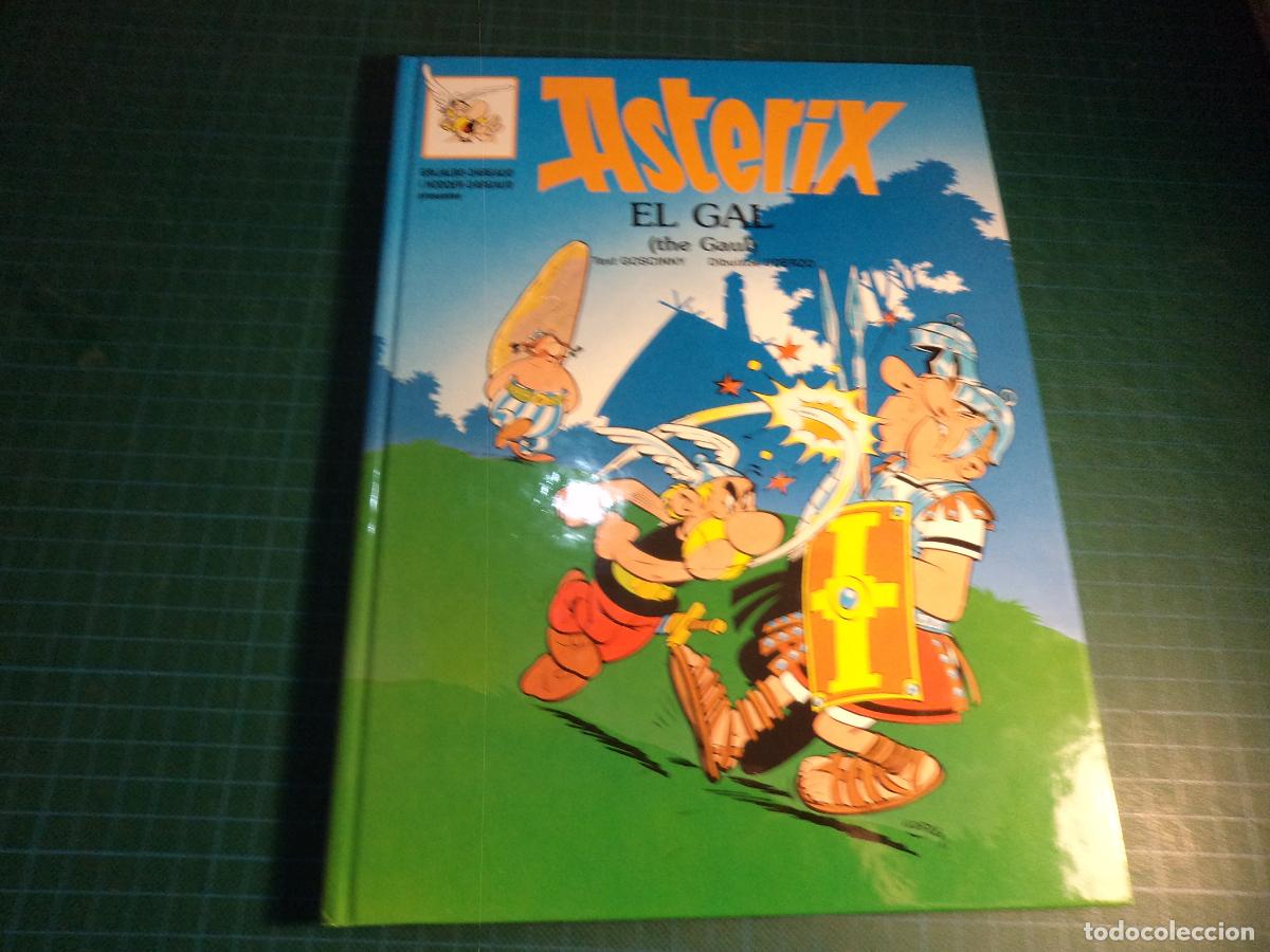C&oacute;mics: Asterix. El gal. (The gaul). Grijalbo. En catal&aacute;n e ingles.