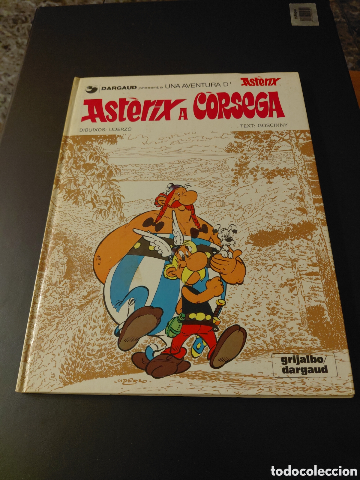 C&oacute;mics: Comic asterix a corsega