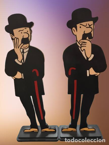 C&oacute;mics: Figuras de madera Dupont y Dupond. Hechas a mano. Tint&iacute;n. 85 cm.
