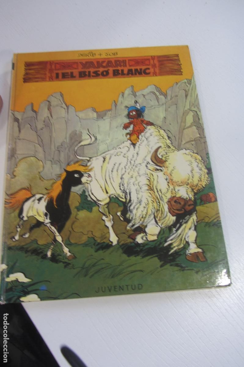 C&oacute;mics: YAKARI I EL BIS&Oacute; BLANC. N&ordm; 2. DERIB + JOB. EDITORIAL JUVENTUD, 1&ordf; EDICI&Oacute; 1979 ARX374