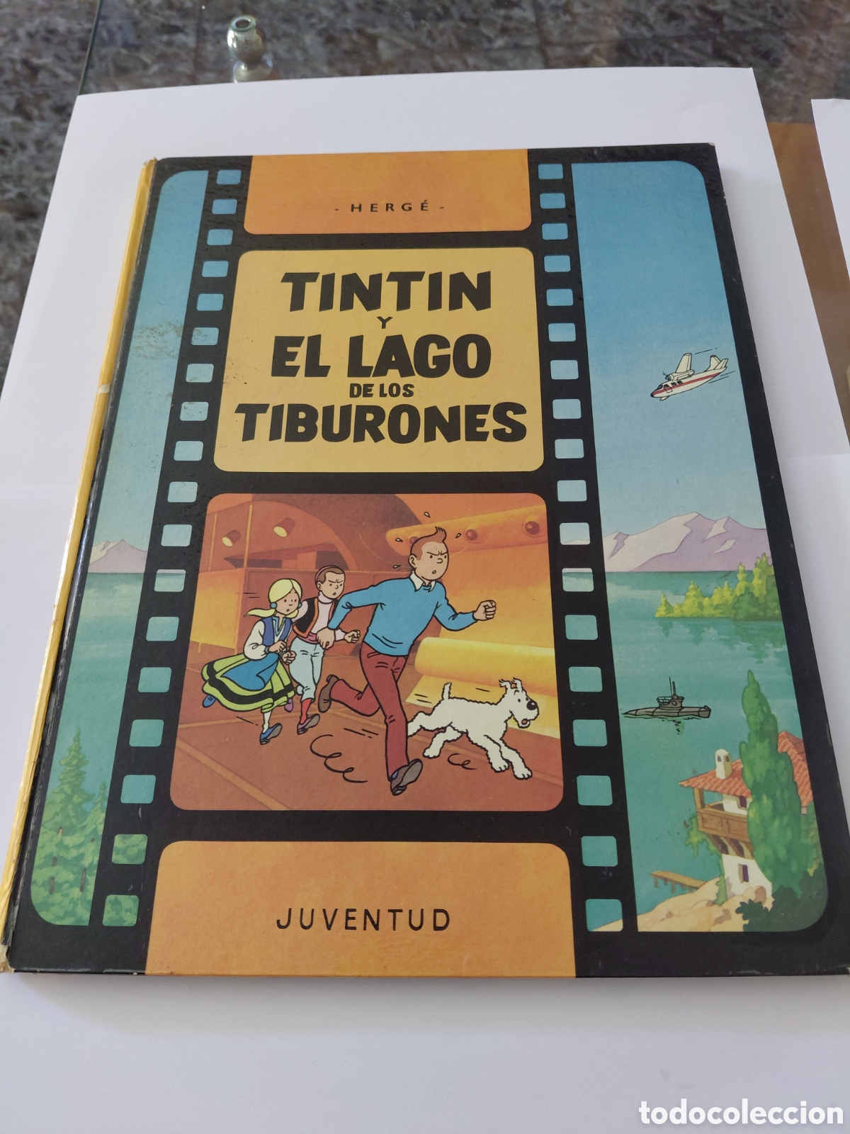 C&oacute;mics: Comic tintin y el lagode los tiburones