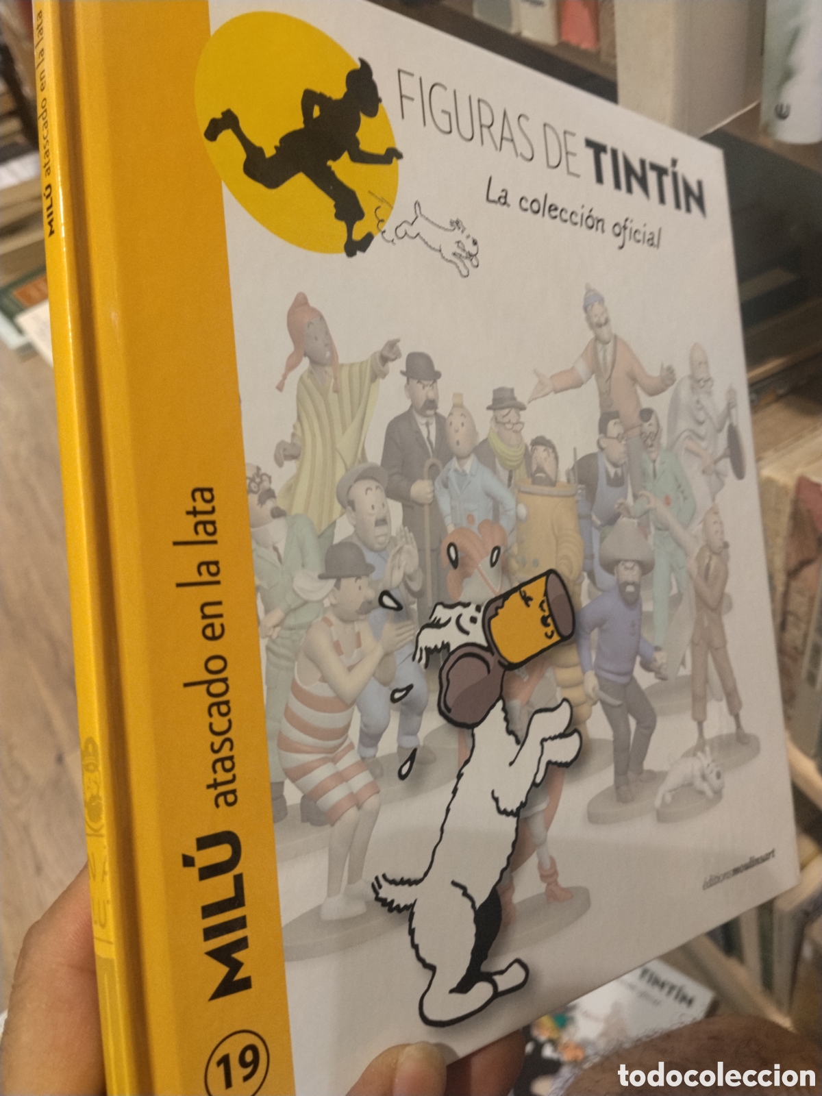 C&oacute;mics: Figuras de Tint&iacute;n. N 19. Milu atascado en la lata