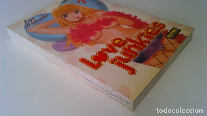 C&oacute;mics: Love Junkies 7 - Foto 3