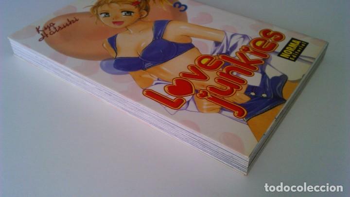 C&oacute;mics: Love Junkies 3 - Foto 3