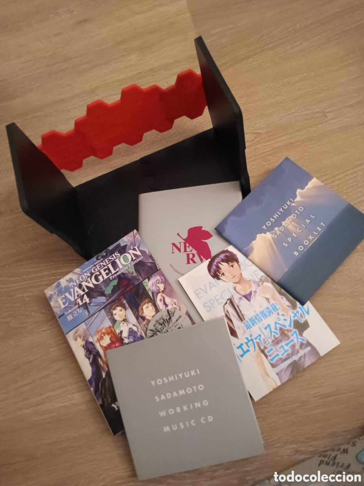 C&oacute;mics: Edici&oacute;n Deluxe evangelion 14 final - Foto 1