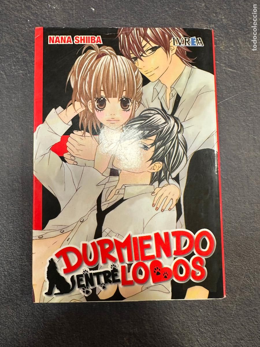 C&oacute;mics: DURMIENDO ENTRE LOBOS , IVREA - Foto 1