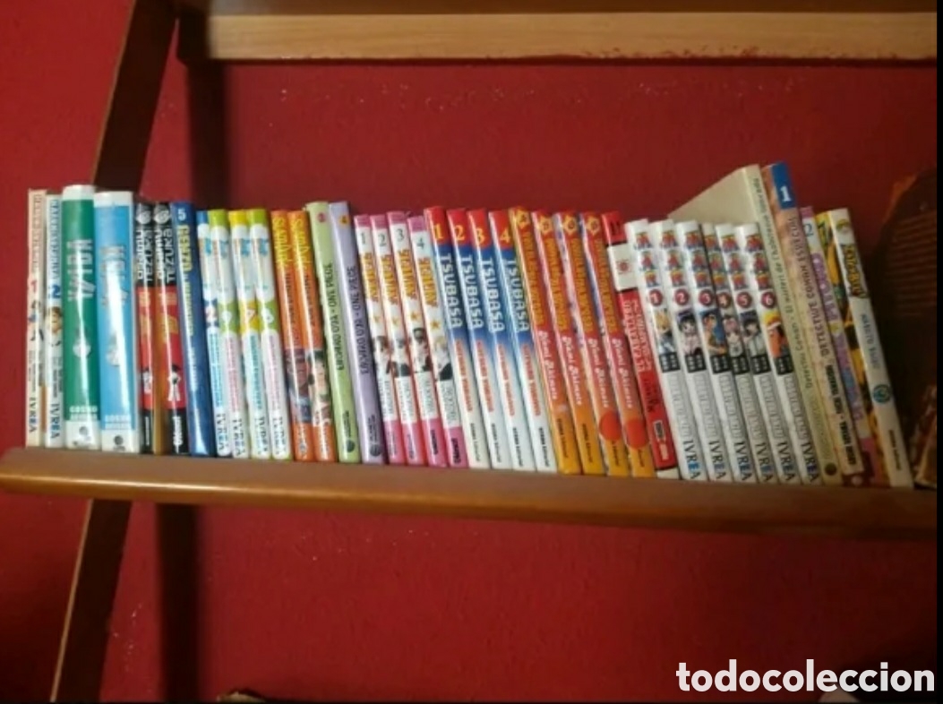 Comics: Lote completo de manga + c&oacute;mics, en muy buen estado.