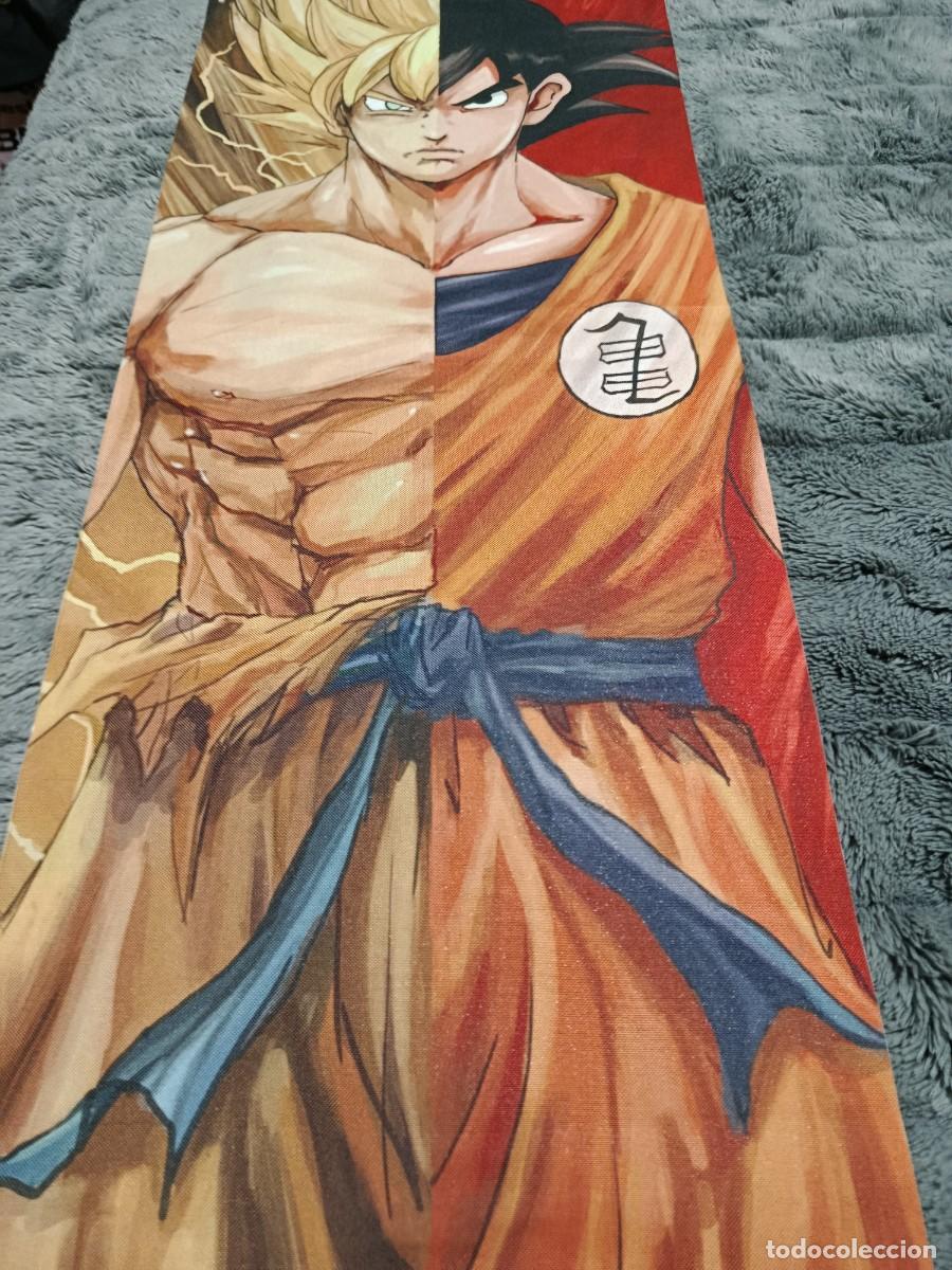 C&oacute;mics: POSTER DE GOKU DE TELA ENROLLABLE - Foto 2