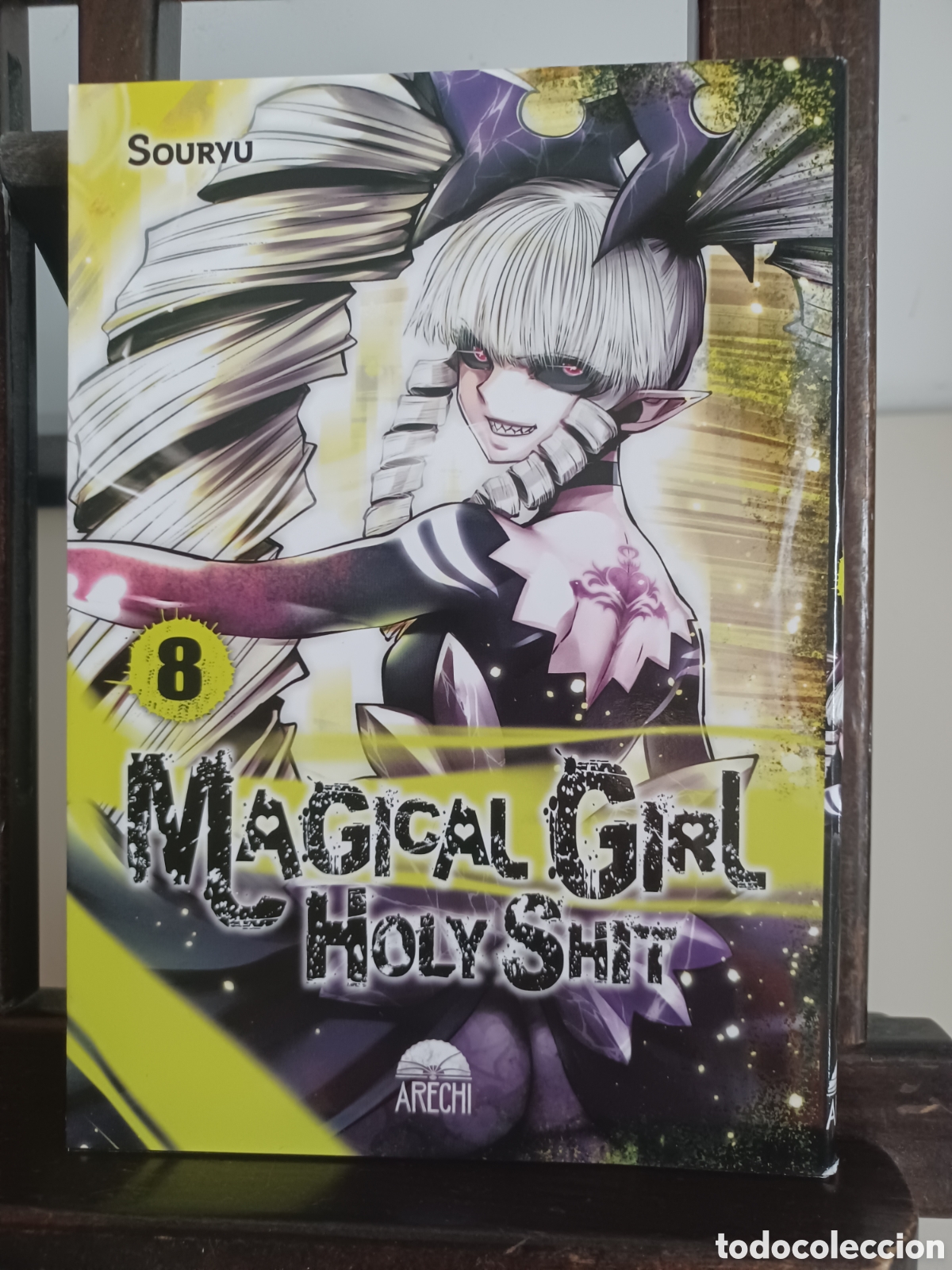 C&oacute;mics: Magical Girl Holy Shit 8/ Souryu/ Manga Seinen/ Arechi/ NUEVO A ESTRENAR