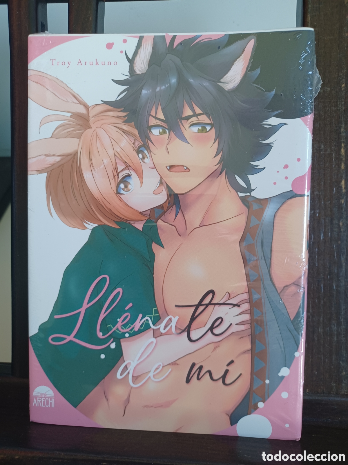 C&oacute;mics: Ll&eacute;vate de m&iacute;/ Troy Arukunu/ BL Club Nasu/ Arechi/ NUEVO PRECINTADO