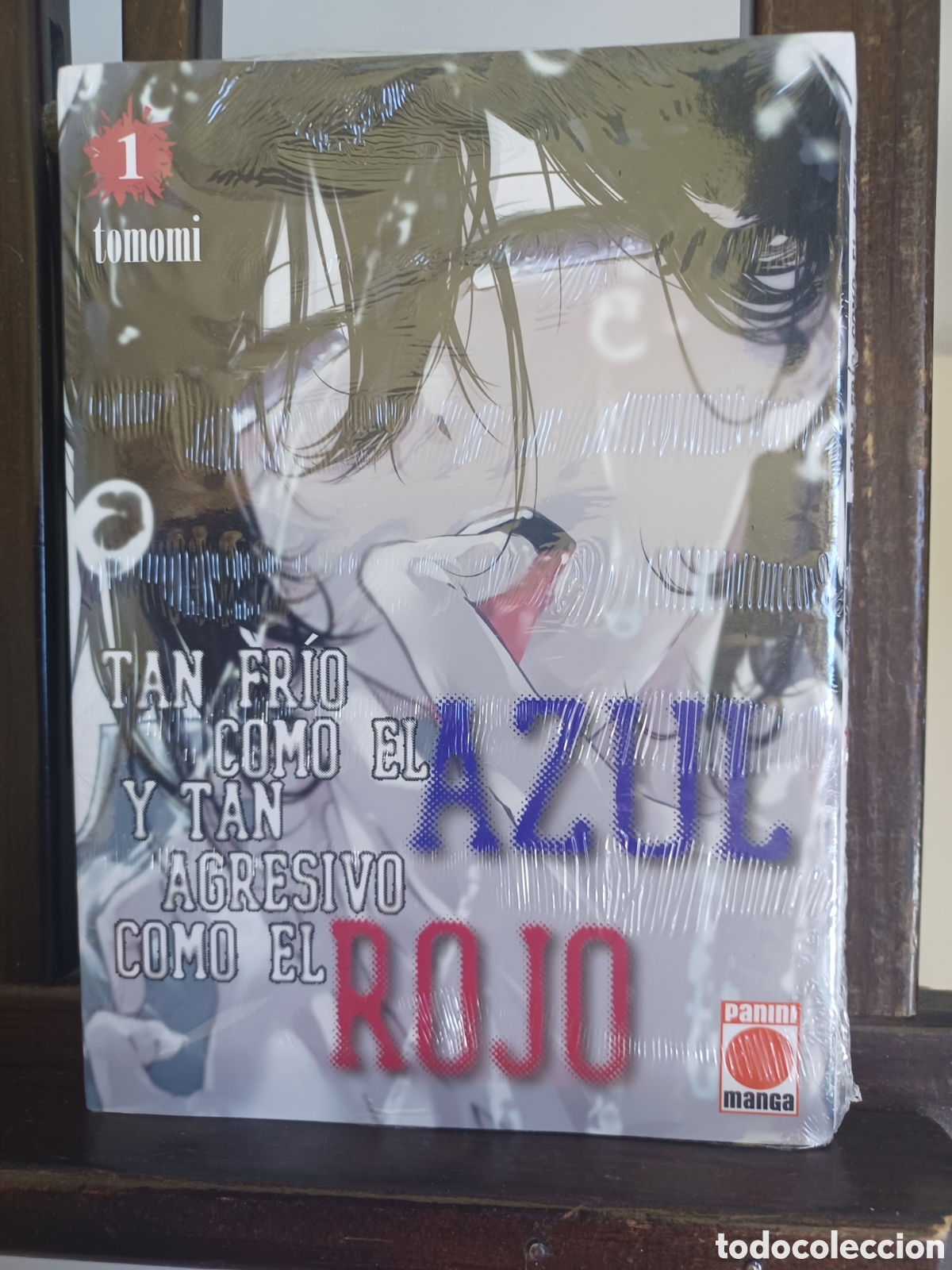 C&oacute;mics: Tan fr&iacute;o como el azul y tan agresivo como el rojo 1 de 10/ Tomomi/ Seinen/ Panini/ NUEVO PRECINTADO