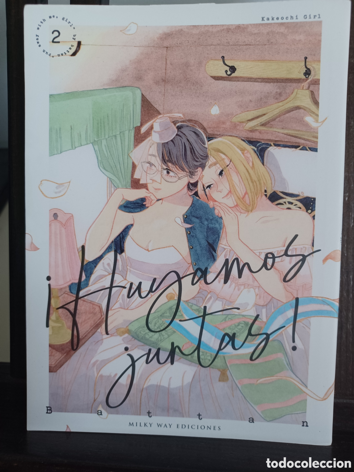 C&oacute;mics: &iexcl;Huyamos juntas! (Kakeochi Girl) 2 de 3/ Battan/ Yuri/ Milky Way/ NUEVO A ESTRENAR