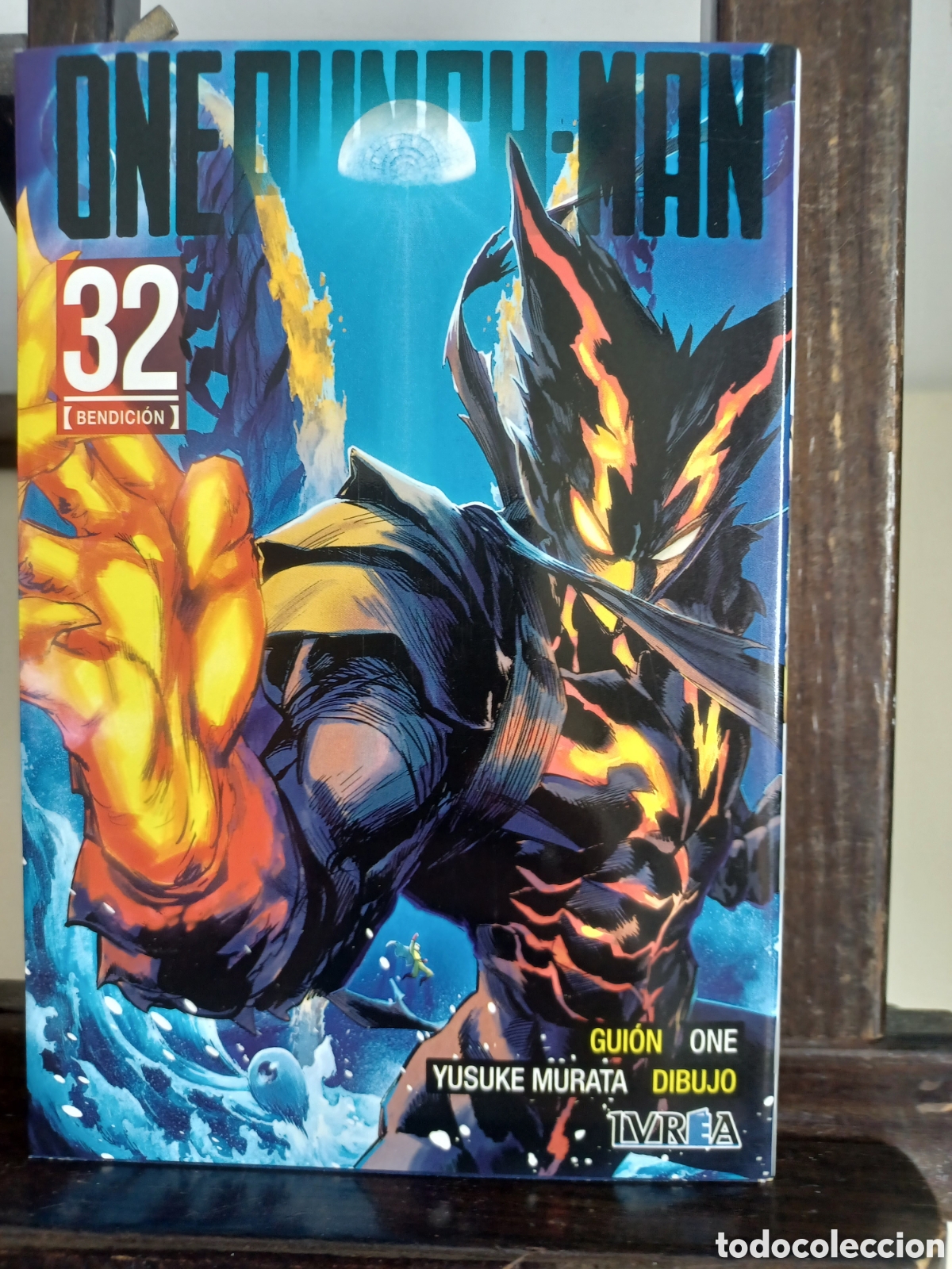 C&oacute;mics: One Punch-Man 32 Bendici&oacute;n/ Seinen/ Ivrea/ NUEVO A ESTRENAR