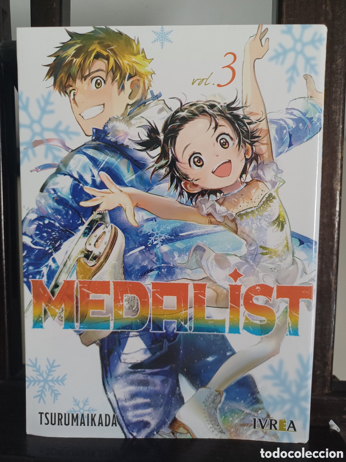 C&oacute;mics: Medalist 3/ Tsurumaikada/ Seinen/ Ivrea/ NUEVO A ESTRENAR