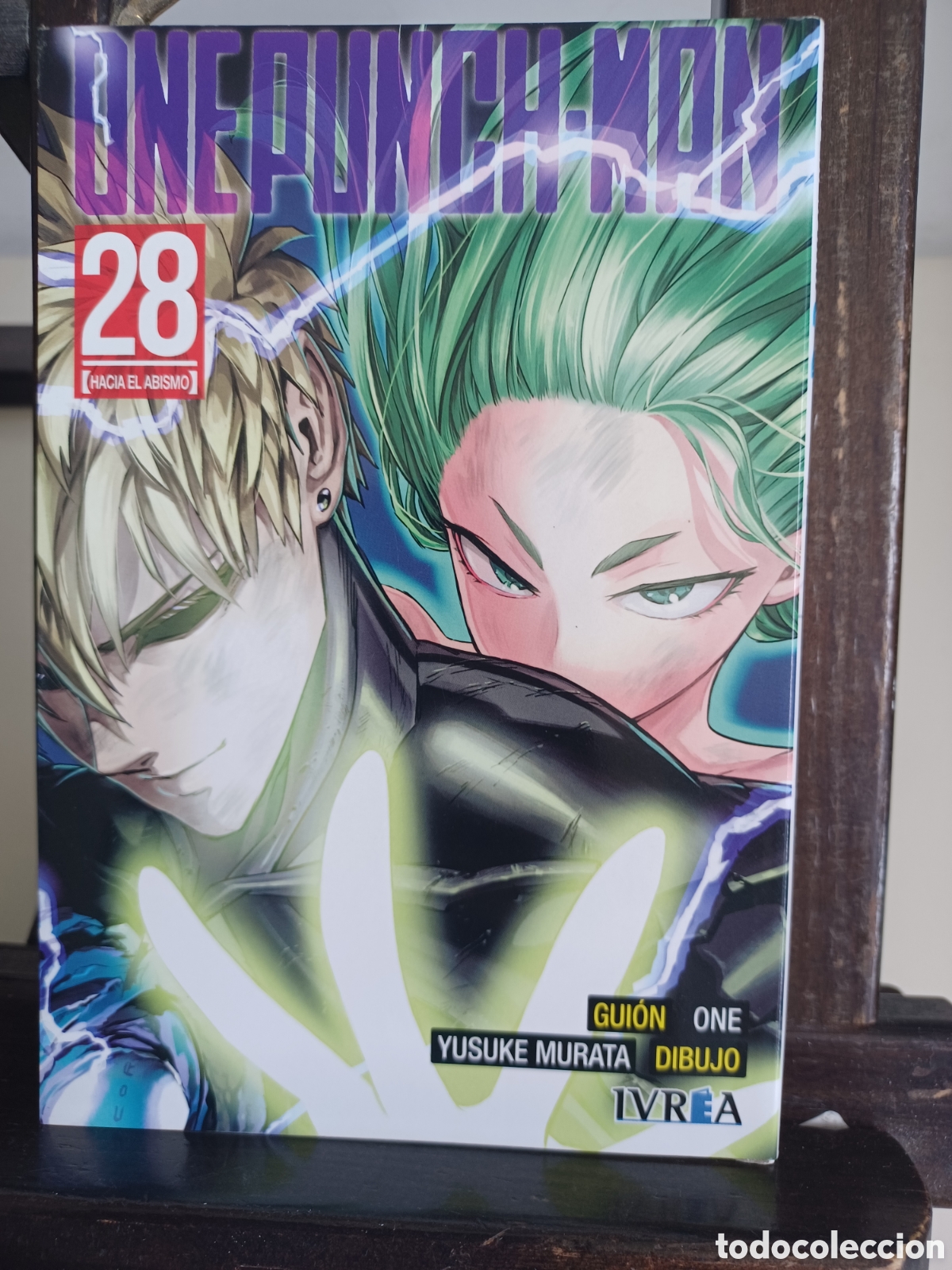 C&oacute;mics: One Punch-Man 28 Hacia el abismo/ Seinen/ Ivrea/ NUEVO A ESTRENAR