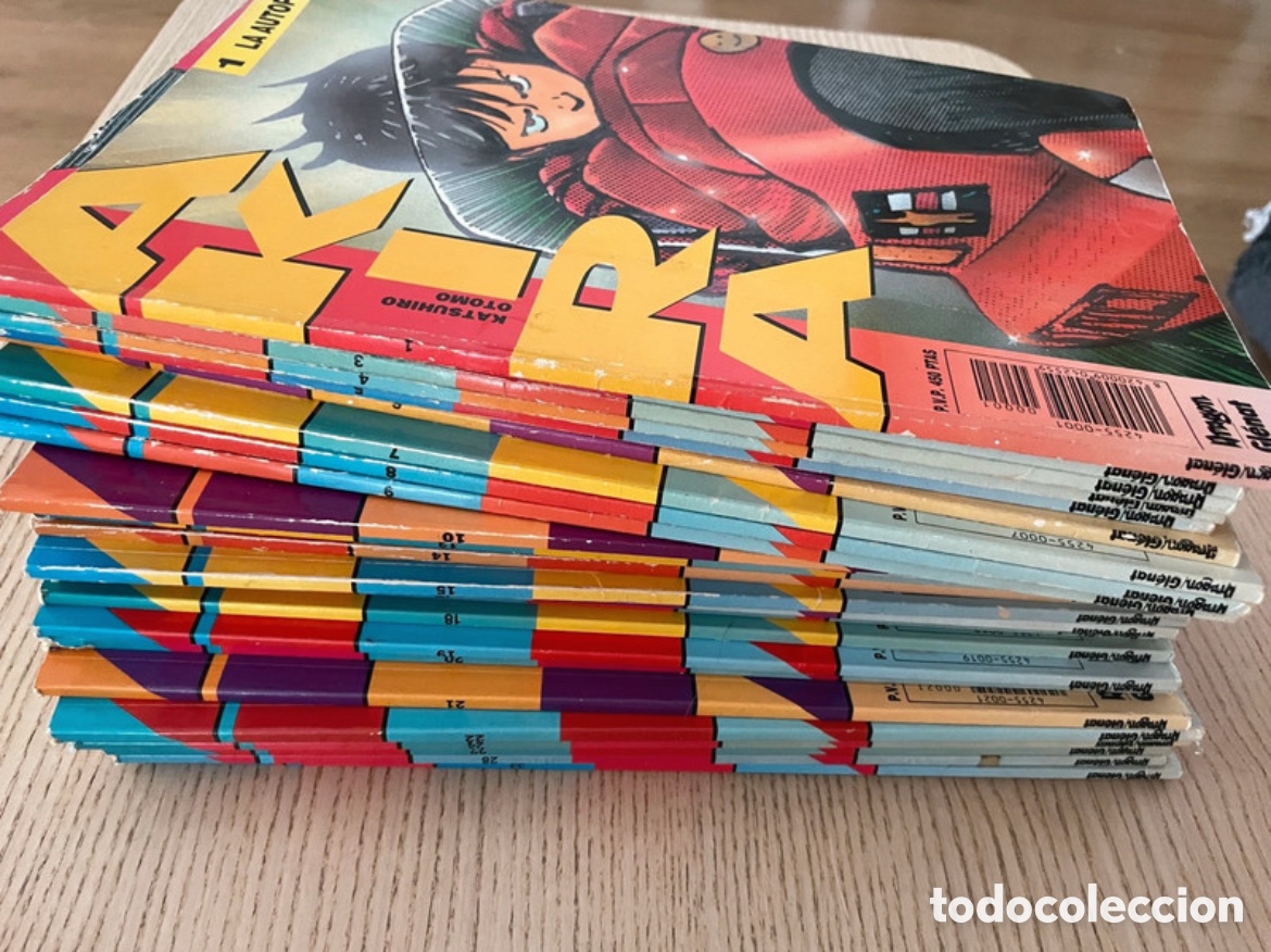 C&oacute;mics: Colecci&oacute;n AKIRA 30 tomos - Foto 3