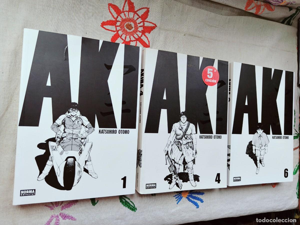 C&oacute;mics: Akira n&uacute;meros 1, 4 y 6. Edici&oacute;n a Color. Katsuhiro Otomo. Norma. Descatalogados.