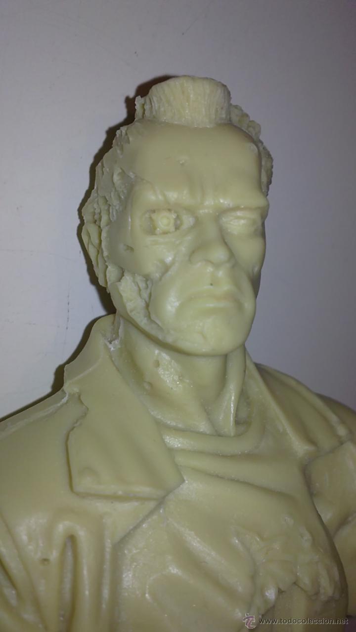 C&oacute;mics: BUSTO TERMINATOR - Foto 3