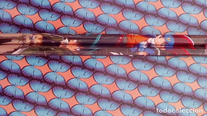 C&oacute;mics: beyblade lapiz a elegir de entre 3 colores - Foto 1
