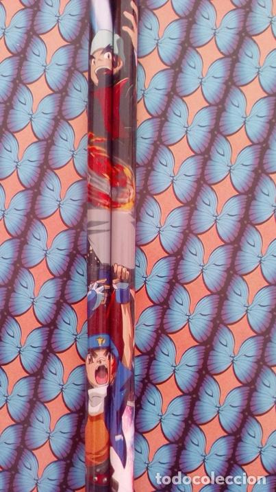 C&oacute;mics: beyblade lapiz a elegir de entre 2 colores - Foto 1