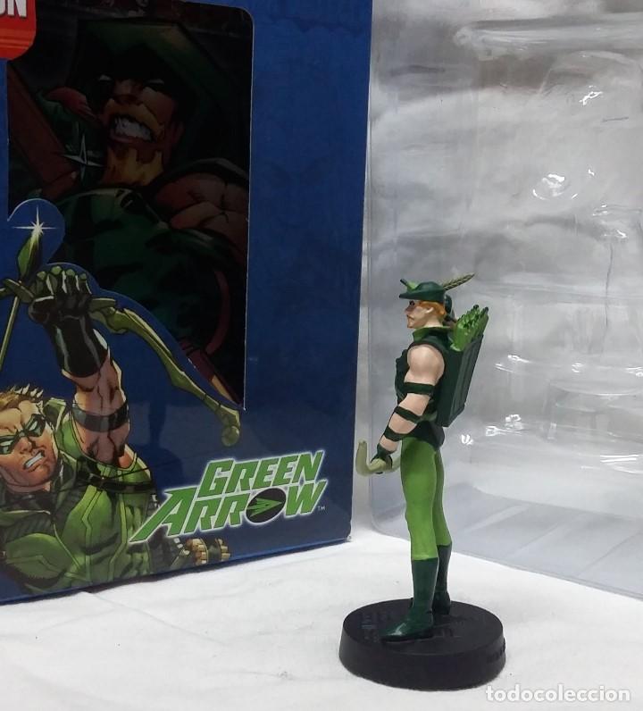 C&oacute;mics: Figura DC Comics Green Arrow. Con Caja. - Foto 2