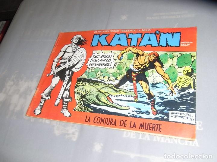 C&oacute;mics: Katan, numero 8 - Foto 1